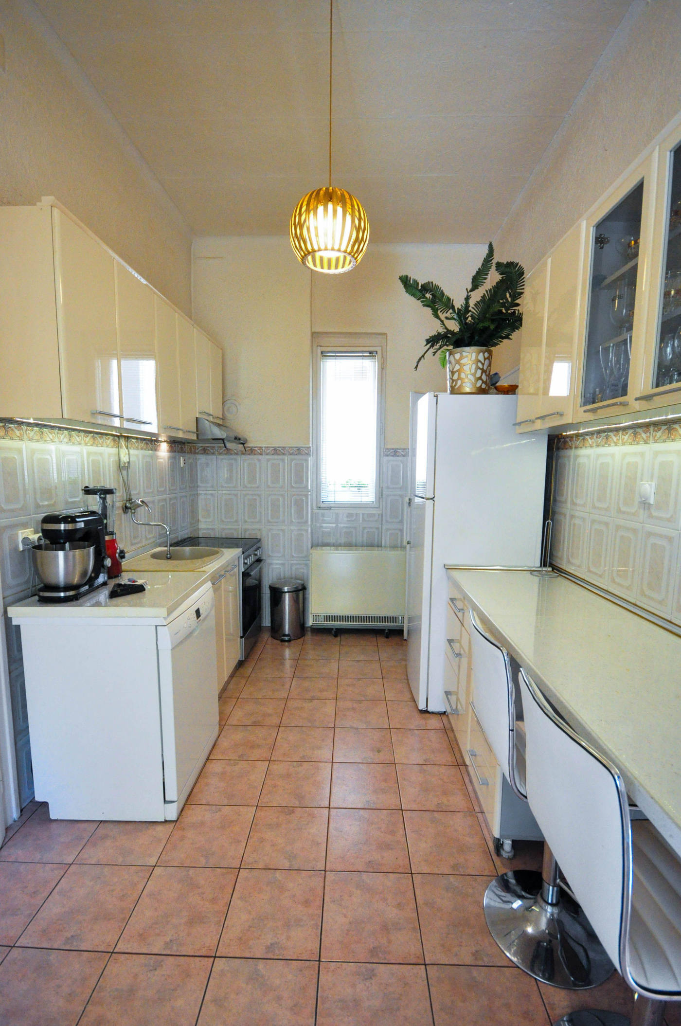 Квартира, 1076 м², 340 159$ — FAKTOR